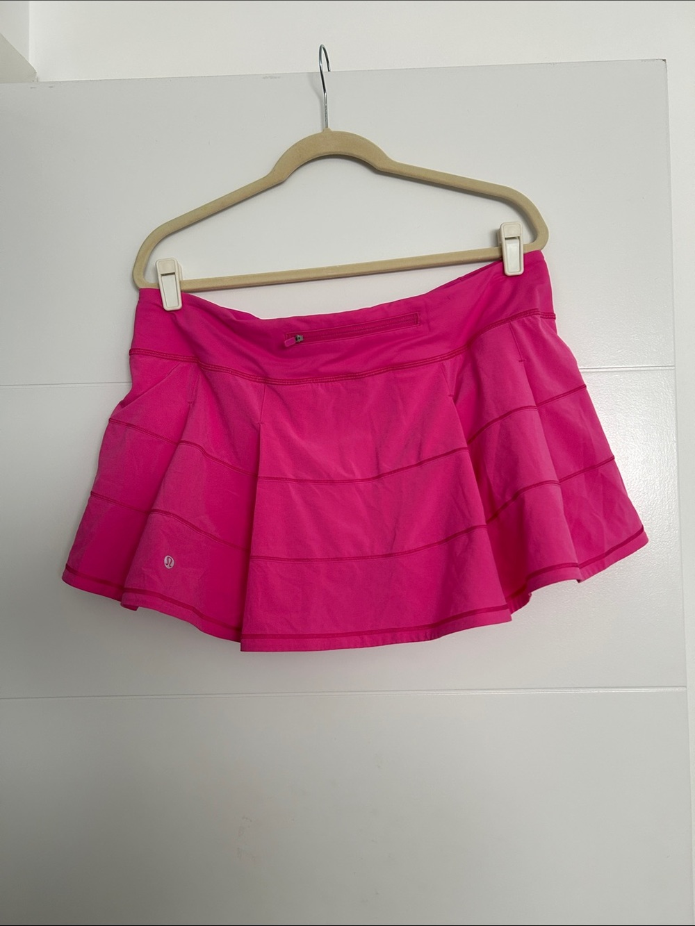 lululemon athletica Hot Pink Athletic Skirt size 14 - Picture 3 of 6